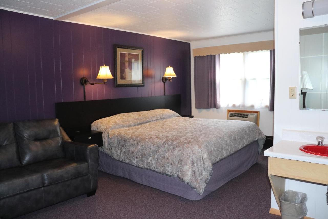 איירונווד Cedars Motel מראה חיצוני תמונה