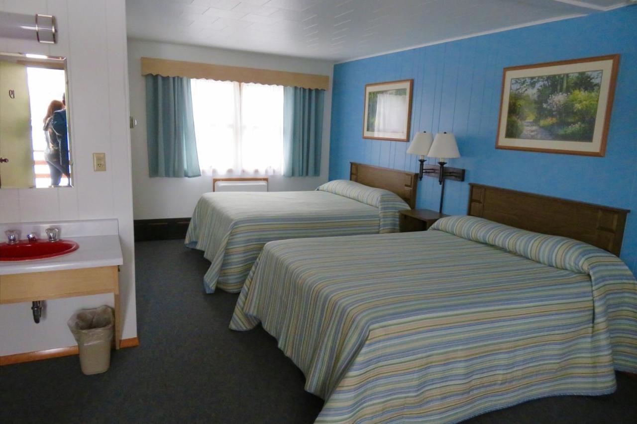 איירונווד Cedars Motel מראה חיצוני תמונה