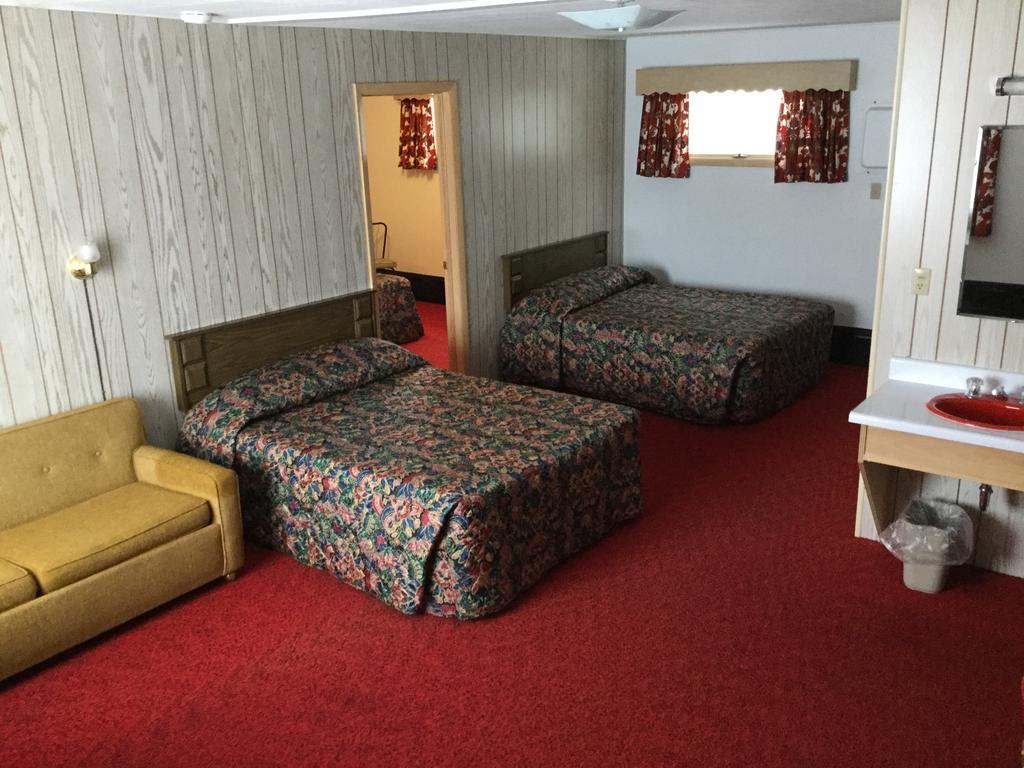 איירונווד Cedars Motel מראה חיצוני תמונה