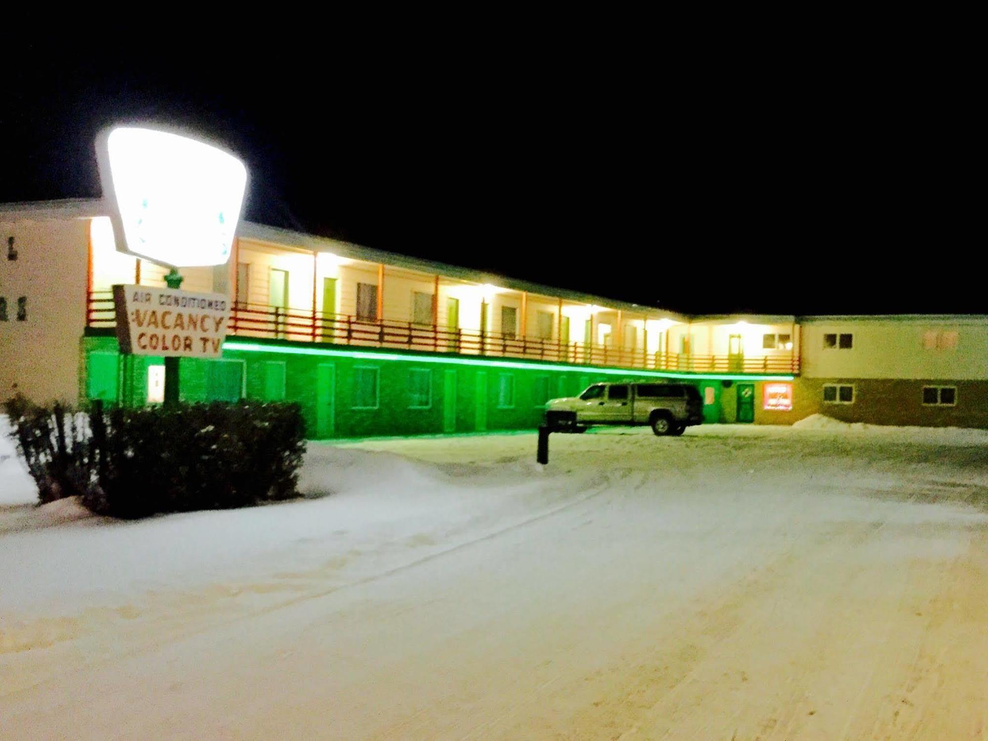 איירונווד Cedars Motel מראה חיצוני תמונה